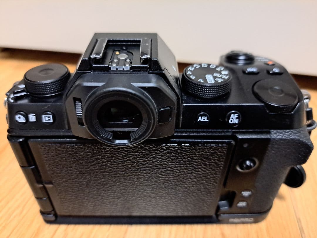 FUJIFILM X-S10 ボディ 予備バッテリー＆メモリーカード付き