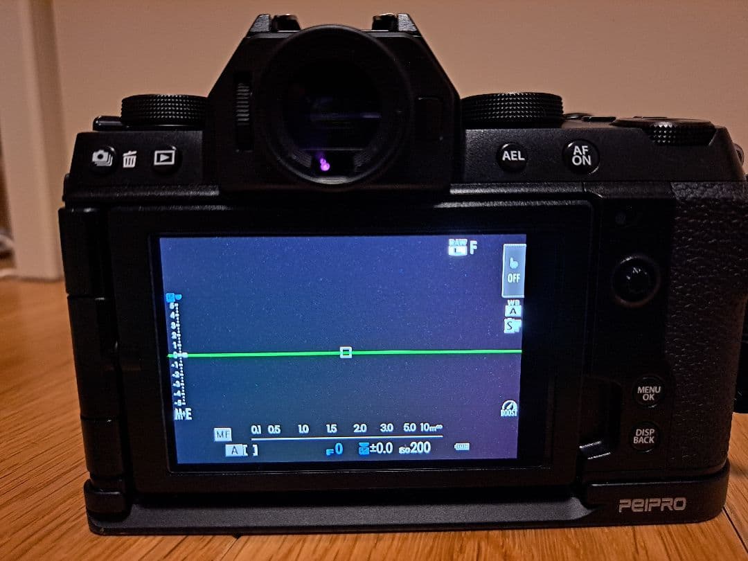 FUJIFILM X-S10 ボディ 予備バッテリー＆メモリーカード付き