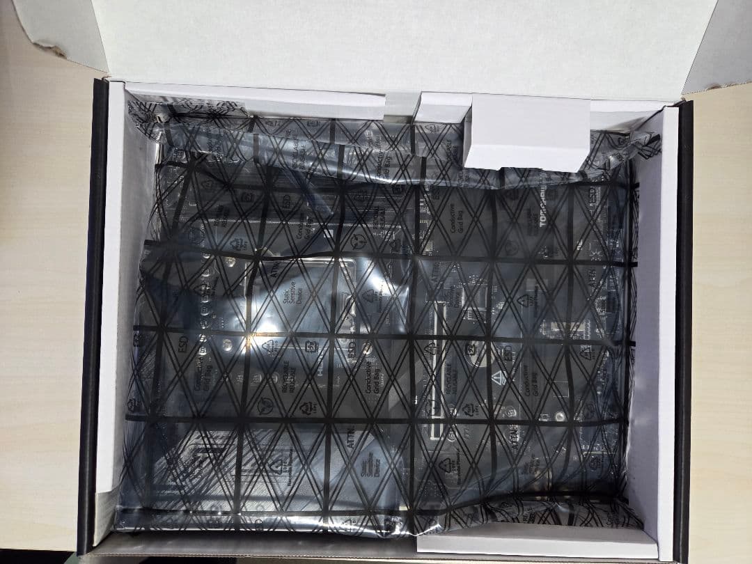 MSI MAG B650 TOMAHAWK WIFI マザーボード