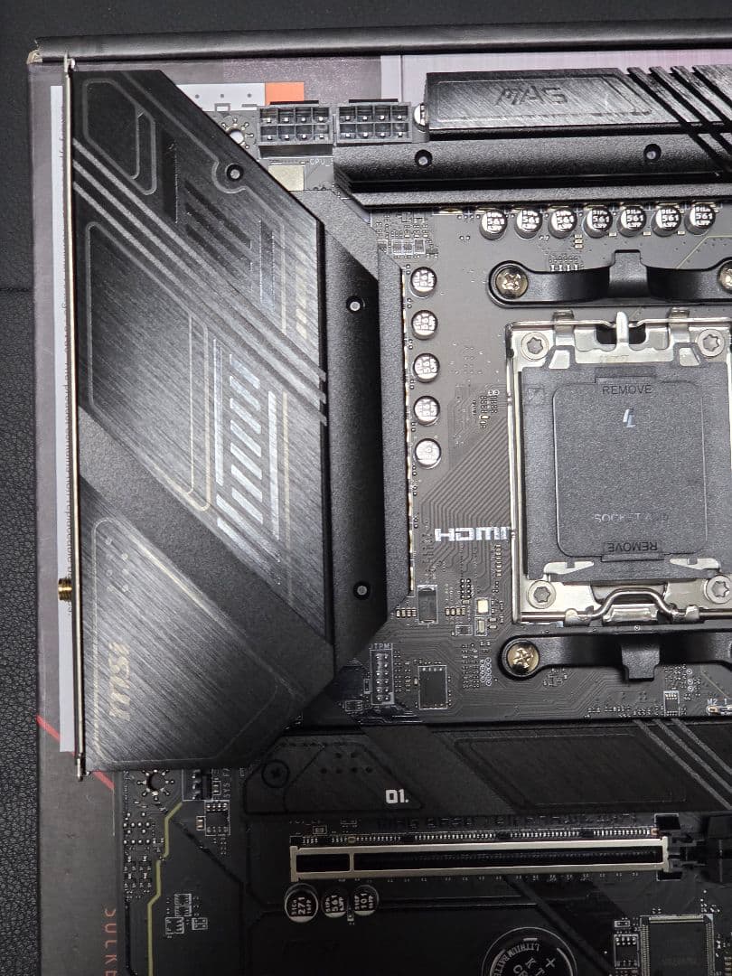 MSI MAG B650 TOMAHAWK WIFI マザーボード