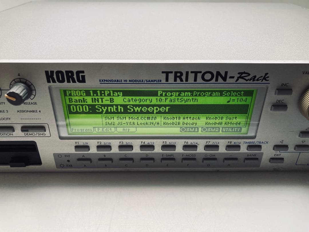KORG TRITON RACK 音源モジュール