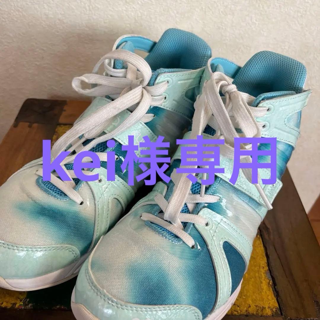 ライカシューズ　22.5センチ