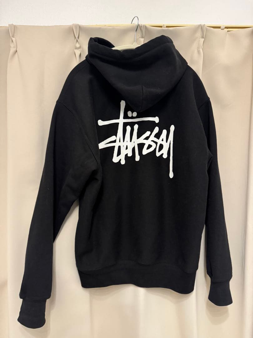 お値下げしました！ BASIC STÜSSY HOODIE ブラック Mサイズ