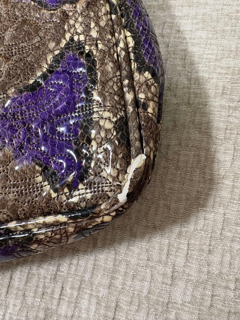 Vivienne Westwood パイソン柄ショルダーバッグ