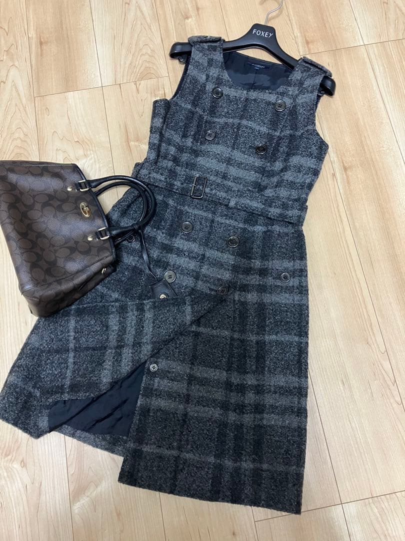 美品　バーバリー　ロンドン　ワンピース　ジレ　チェック　グレー　ニット