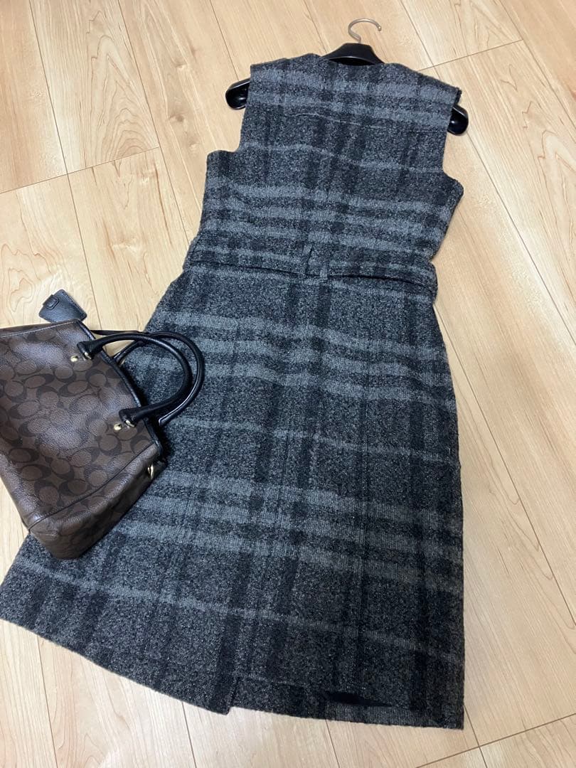 美品　バーバリー　ロンドン　ワンピース　ジレ　チェック　グレー　ニット