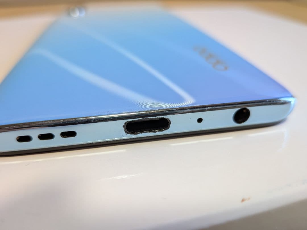 OPPO Reno3 A ホワイト　本体、箱付き