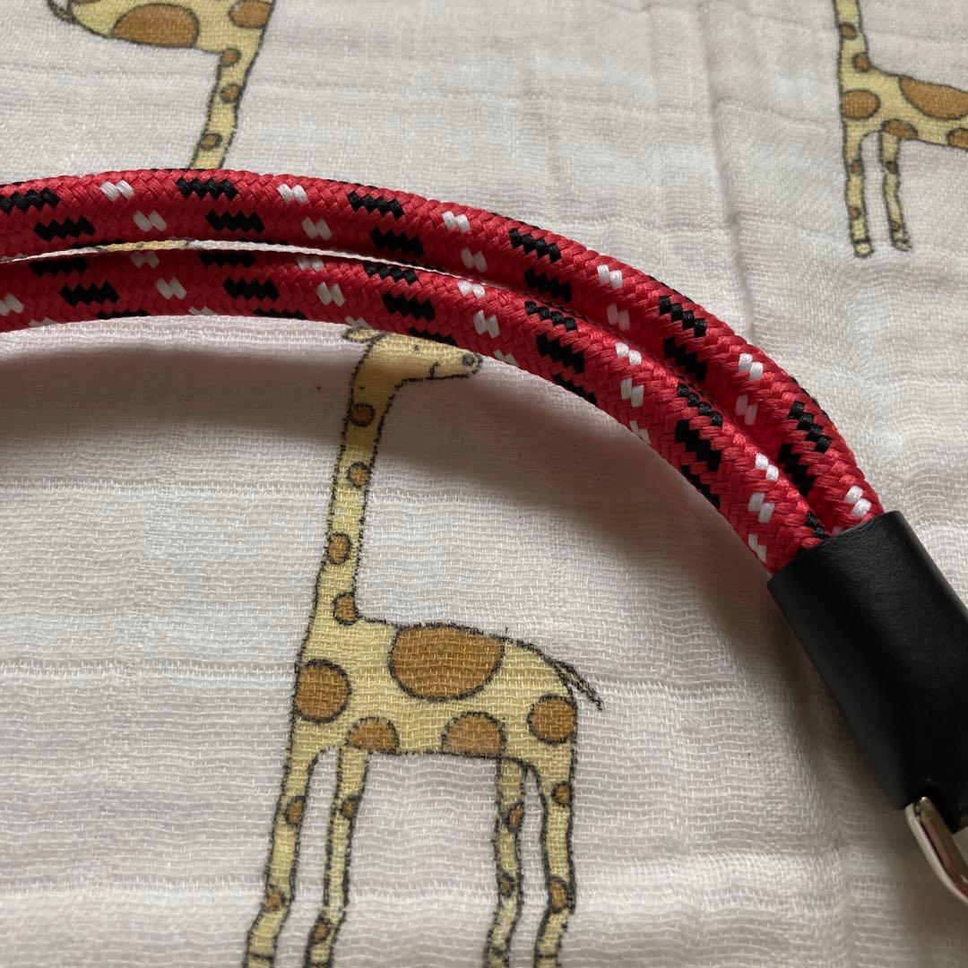 モンクレール　スマホストラップ