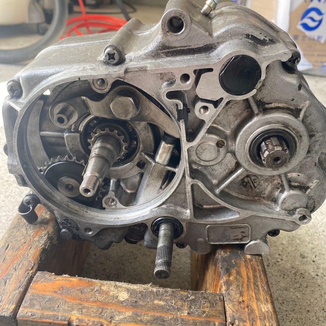 カブ　モンキー系6Vエンジン