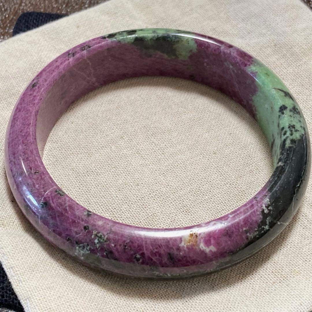 ルビー　天然石くりぬきバングル　約　内径直径57.5センチ　 くりぬき