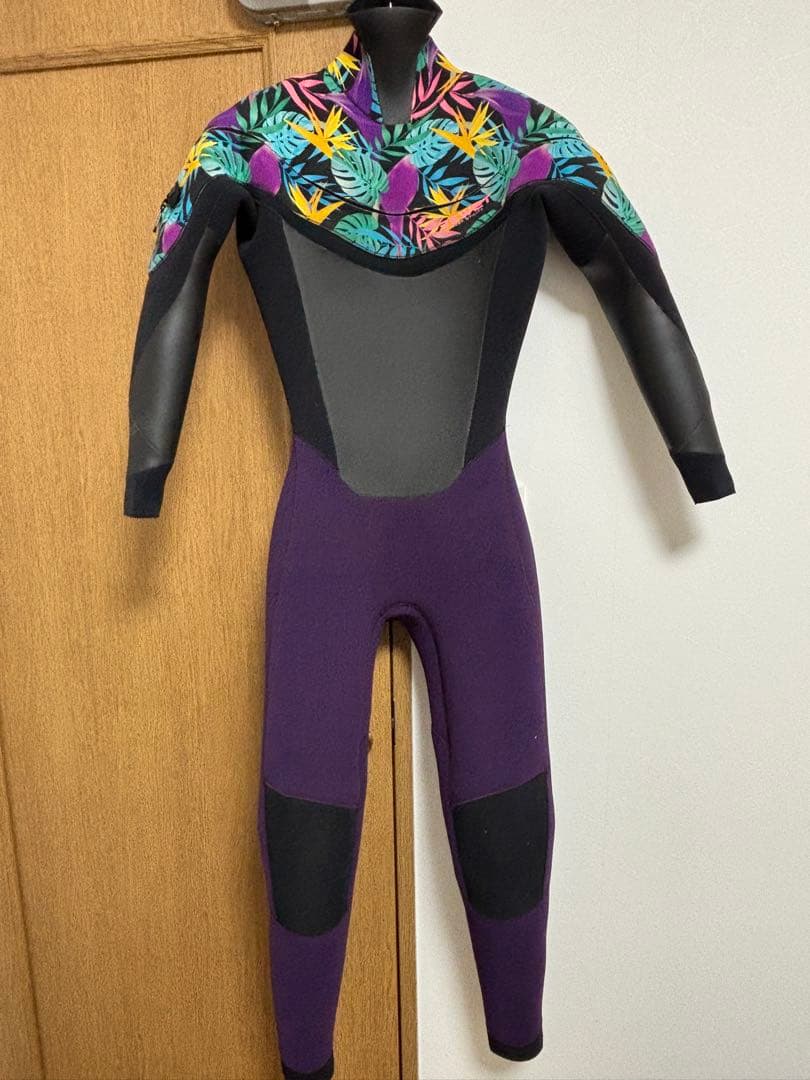 YUKONON　BE WET セミドライスーツ　5ミリ3ミリ