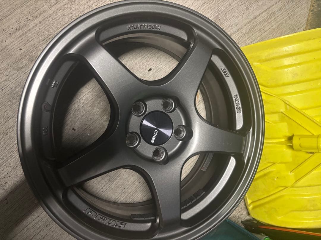 最安値！！！エンケイ RPF1 16インチ 5H100 プリウス　86 BRZ等