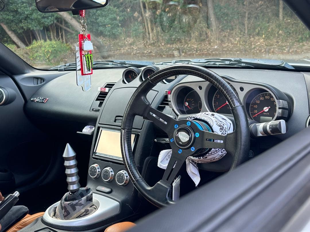 GReddy スポーツステアリングホイール リアルカーボン値段交渉します