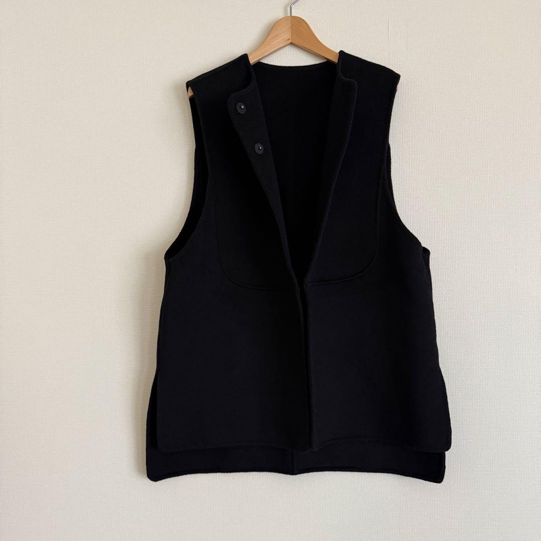 【美品】machatt リバーウールベスト ブラック