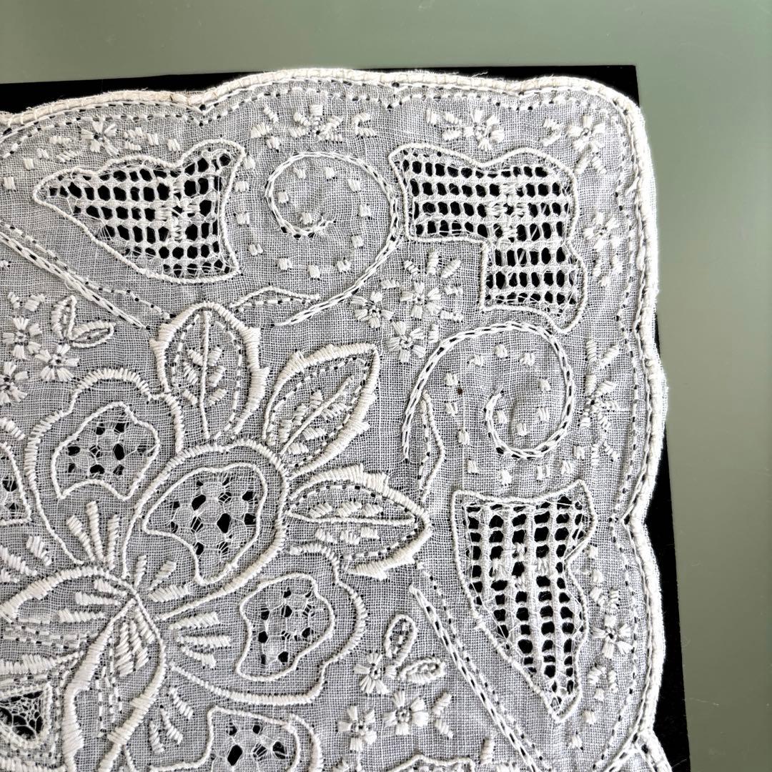 汕頭 スワトウ刺繍ハンカチ（30×30cm） ３枚セット新品未開封