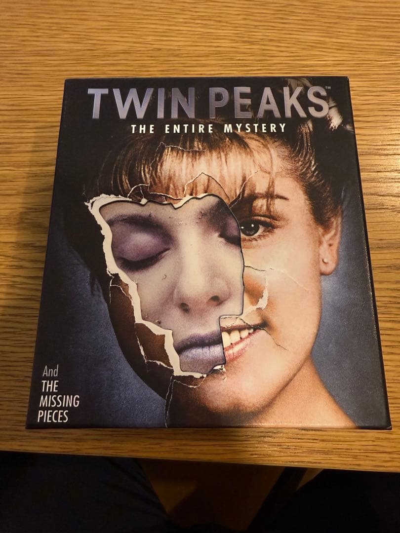 ツイン・ピークス 完全なる謎 Blu-ray BOX〈数量限定生産・10枚組〉