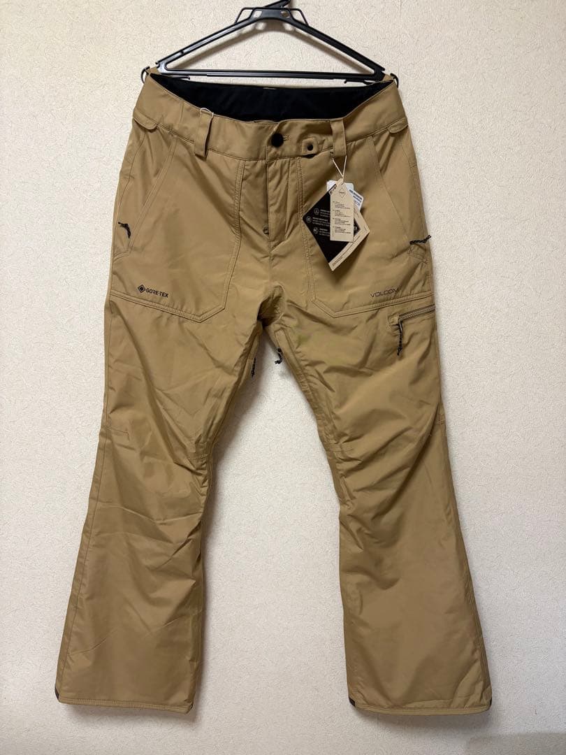 VOLCOM GORE-TEX スノーボードパンツ ベージュ　レディース