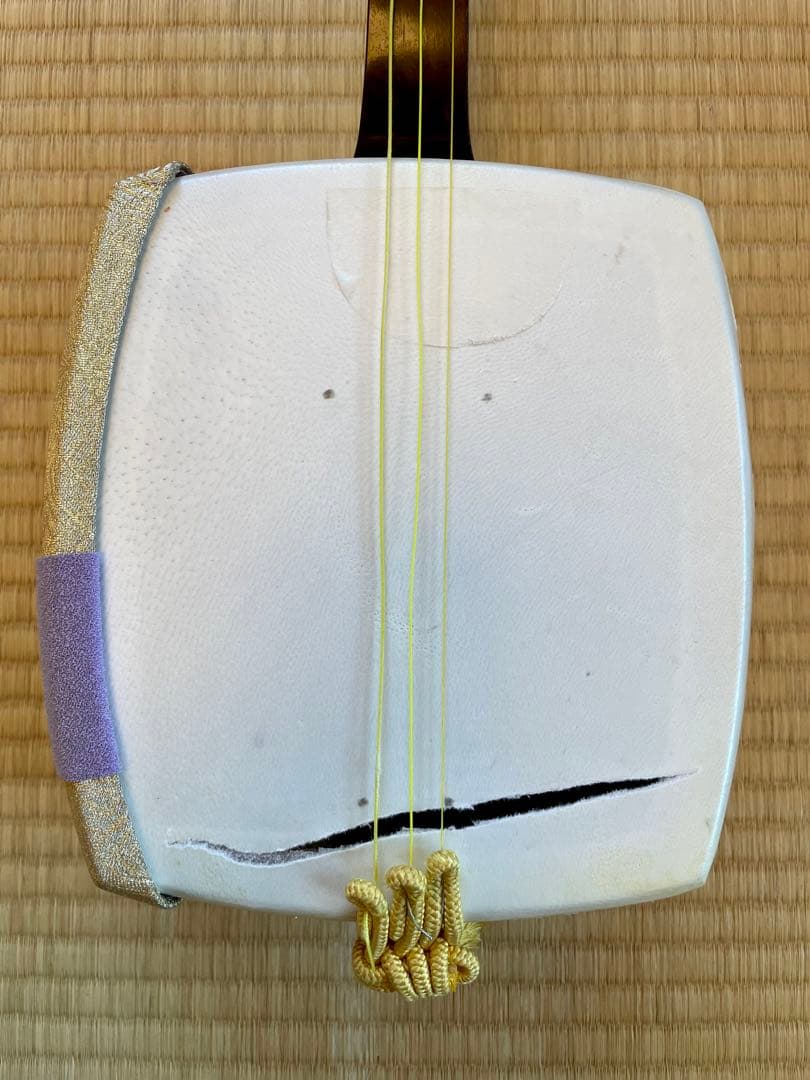 細棹三味線　紅木　金ボソ　綾杉胴　虎目　犬皮