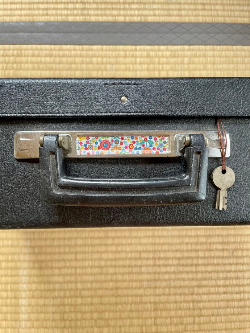 細棹三味線　紅木　金ボソ　綾杉胴　虎目　犬皮