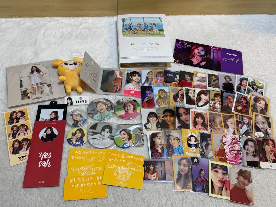TWICE ジヒョ トレカ ラントレ 缶バッジ その他グッズ まとめ売り