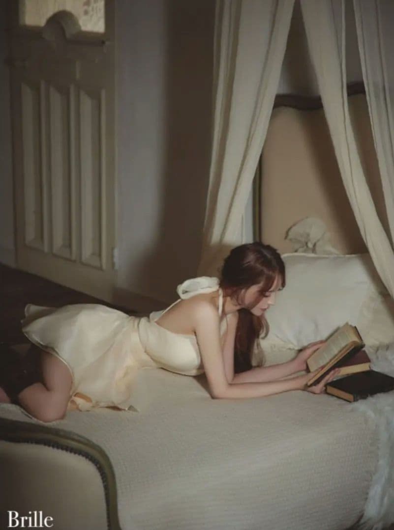 み*こ様 534Brille アイボリーホルタードレス Sサイズ