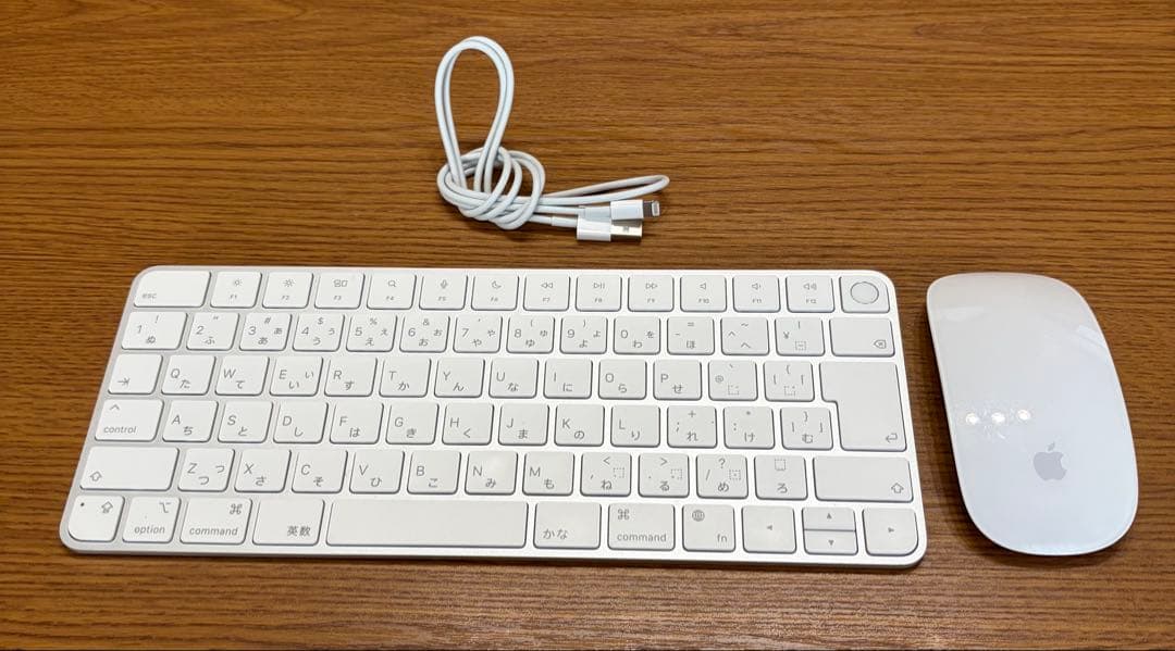 Apple Mac Mini M4 デスクトップ 純正キーボード＆マウス付き