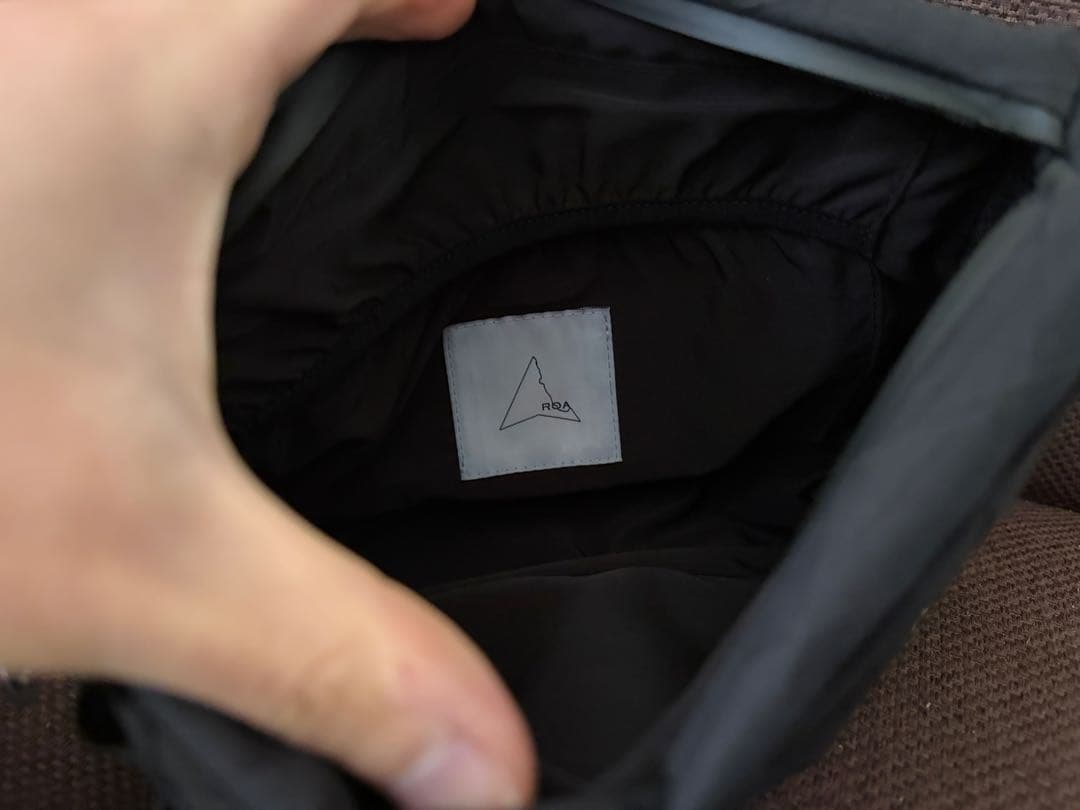 バッグ ROA Crossbody Bag