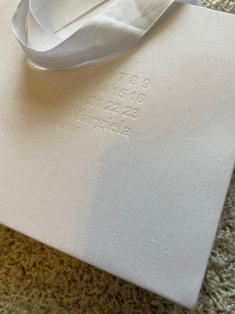 【未開封】Maison Margiela キャンドル　ショッパー付き