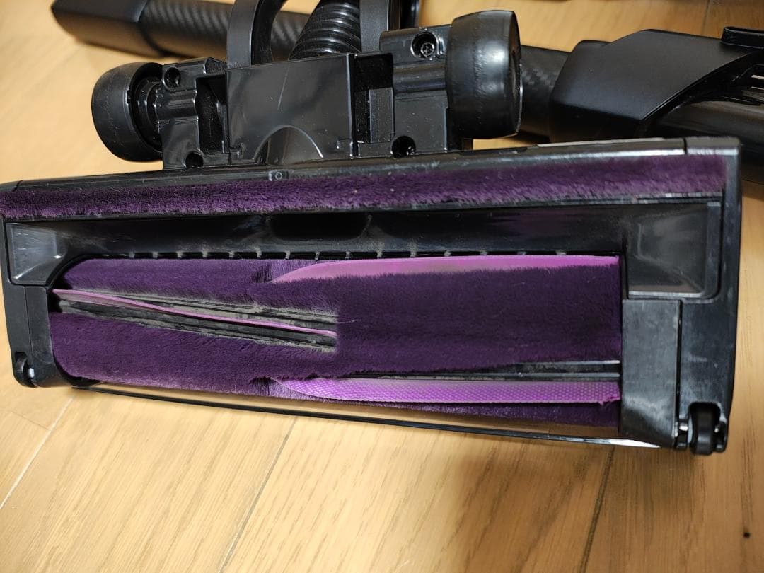 シャーク★コードレスクリーナー★LC301JBK★バッテリー新品と同等★1