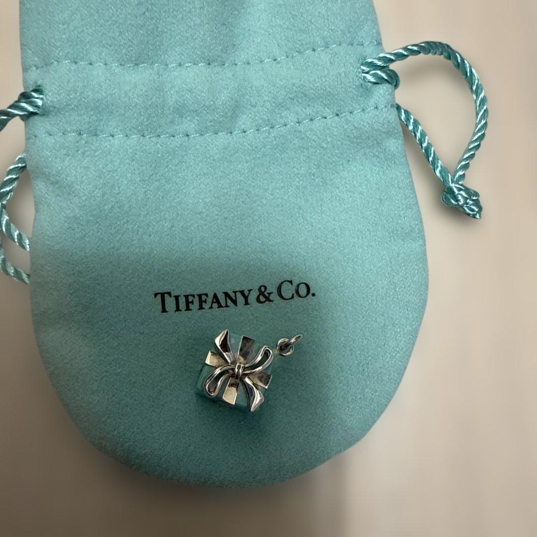 Tiffany & Co. シルバーリボンチャーム