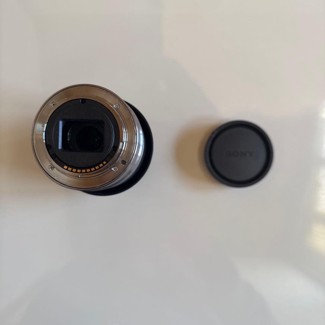 Sony E 55-210mm F4.5-6.3 OSS レンズ