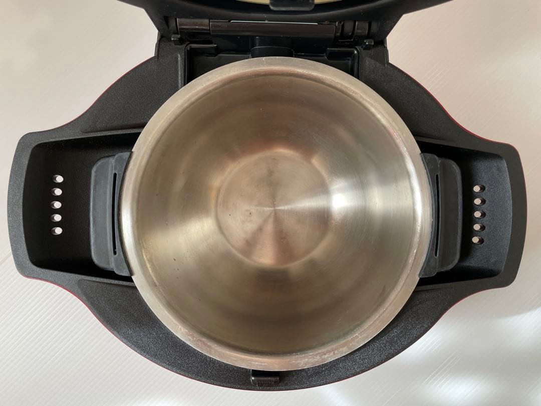 ヘルシオ　ホットクック　SHARP KN-HT16E-R