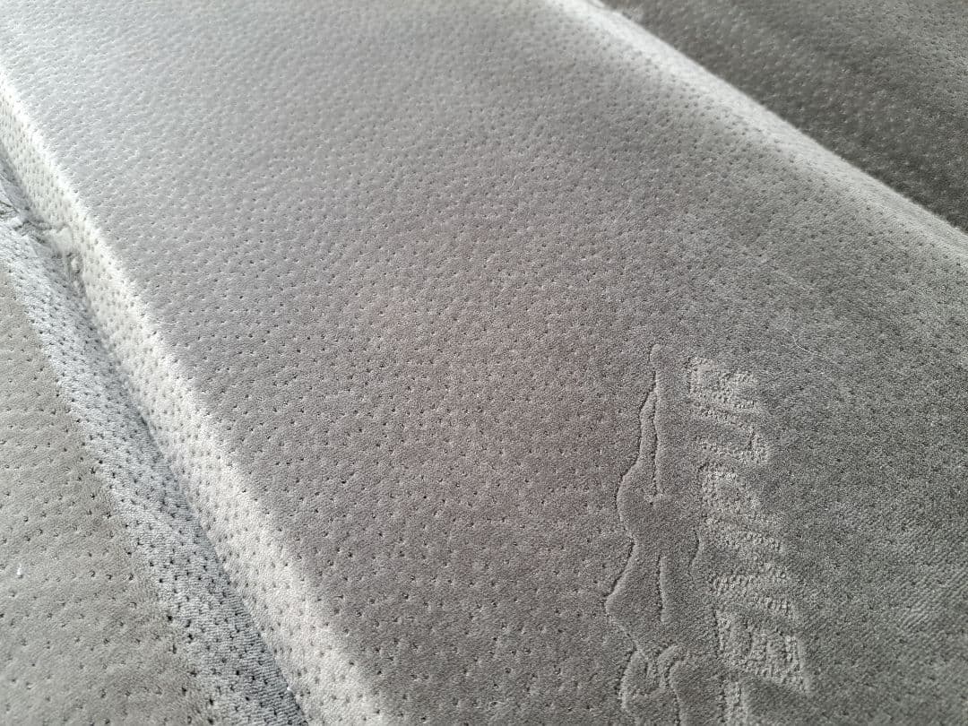 テンピュール　フトンデラックス　TENPUR