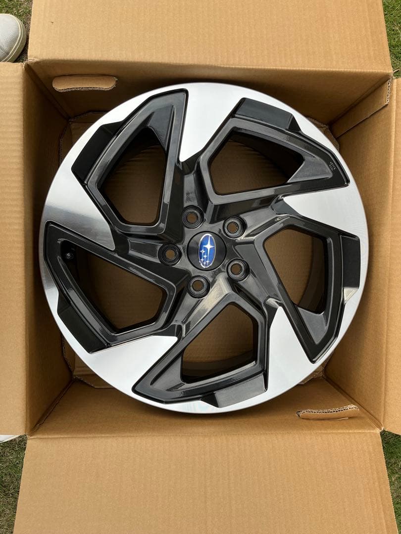 【新車外し品】スバル クロストレック 純正ホイール18in 7J 4本セット