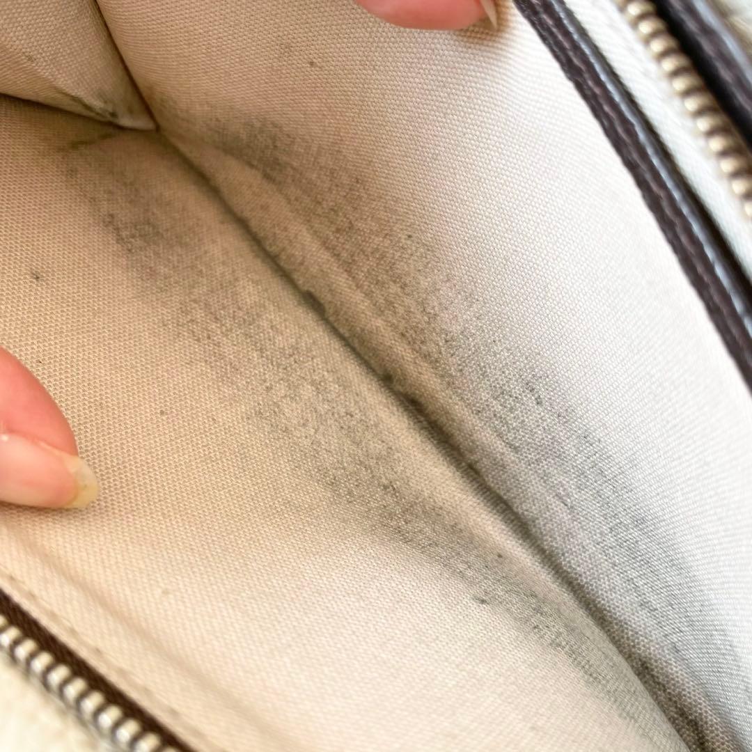 まだまだ使える❤︎ ヴィヴィアン ウエストウッド 長財布 ダブルフラップ 黒