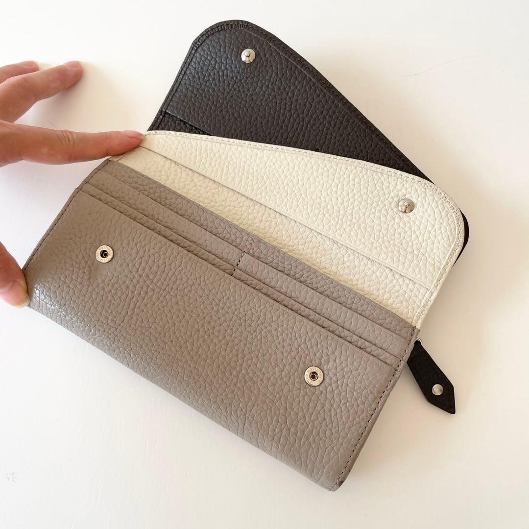 まだまだ使える❤︎ ヴィヴィアン ウエストウッド 長財布 ダブルフラップ 黒