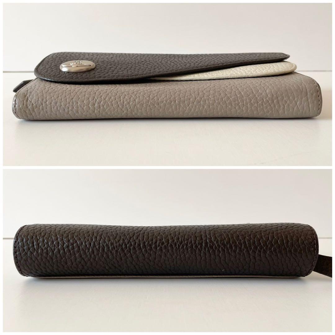 まだまだ使える❤︎ ヴィヴィアン ウエストウッド 長財布 ダブルフラップ 黒