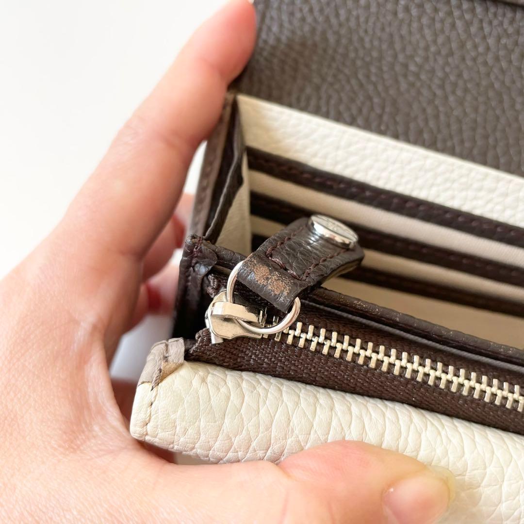 まだまだ使える❤︎ ヴィヴィアン ウエストウッド 長財布 ダブルフラップ 黒