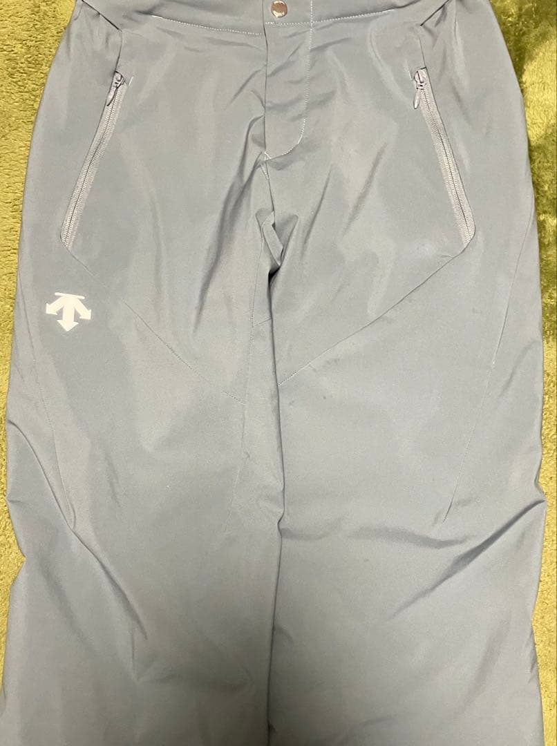 ◼️格安 デサント製（オガサカ）スキーウェア上下 ピンク•灰色◼️L寸 非売品◼️