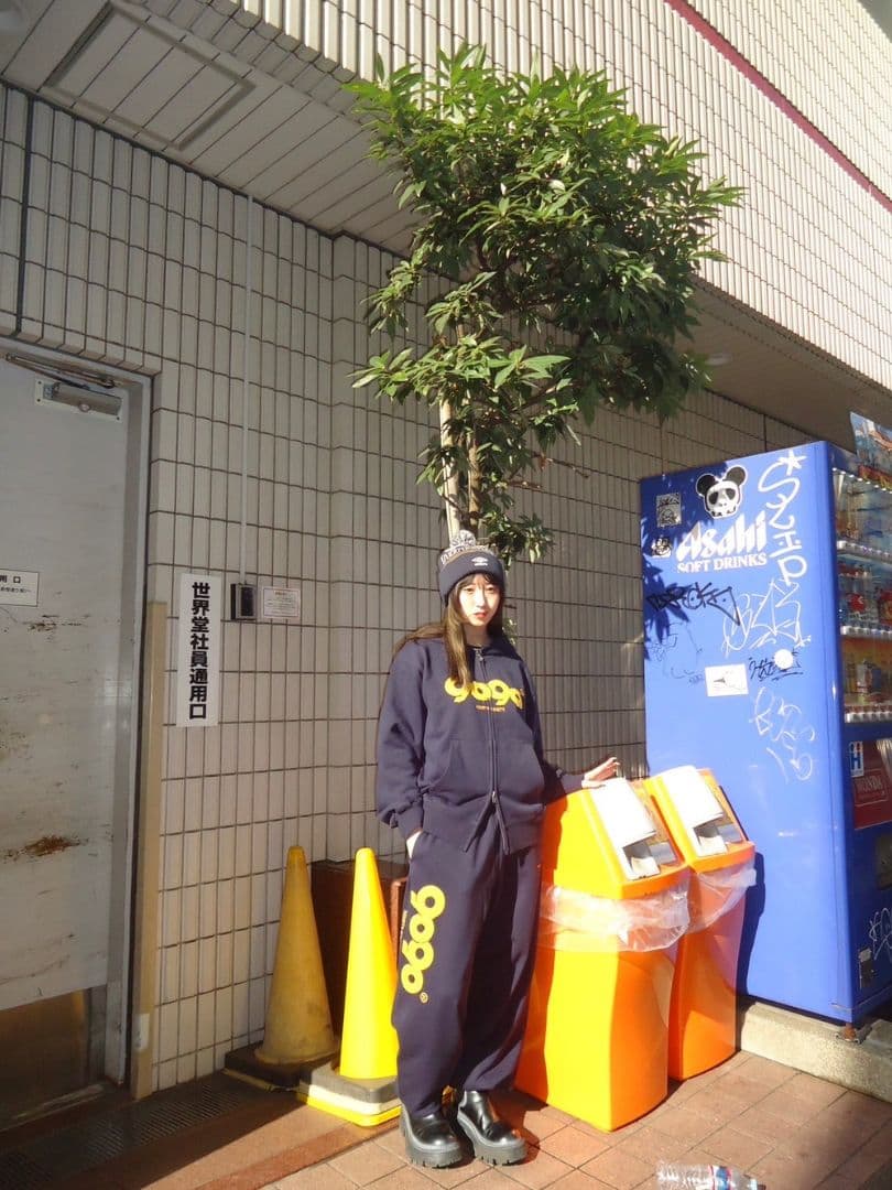 tag 9090 OG Logo Sweat Pants ネイビー L