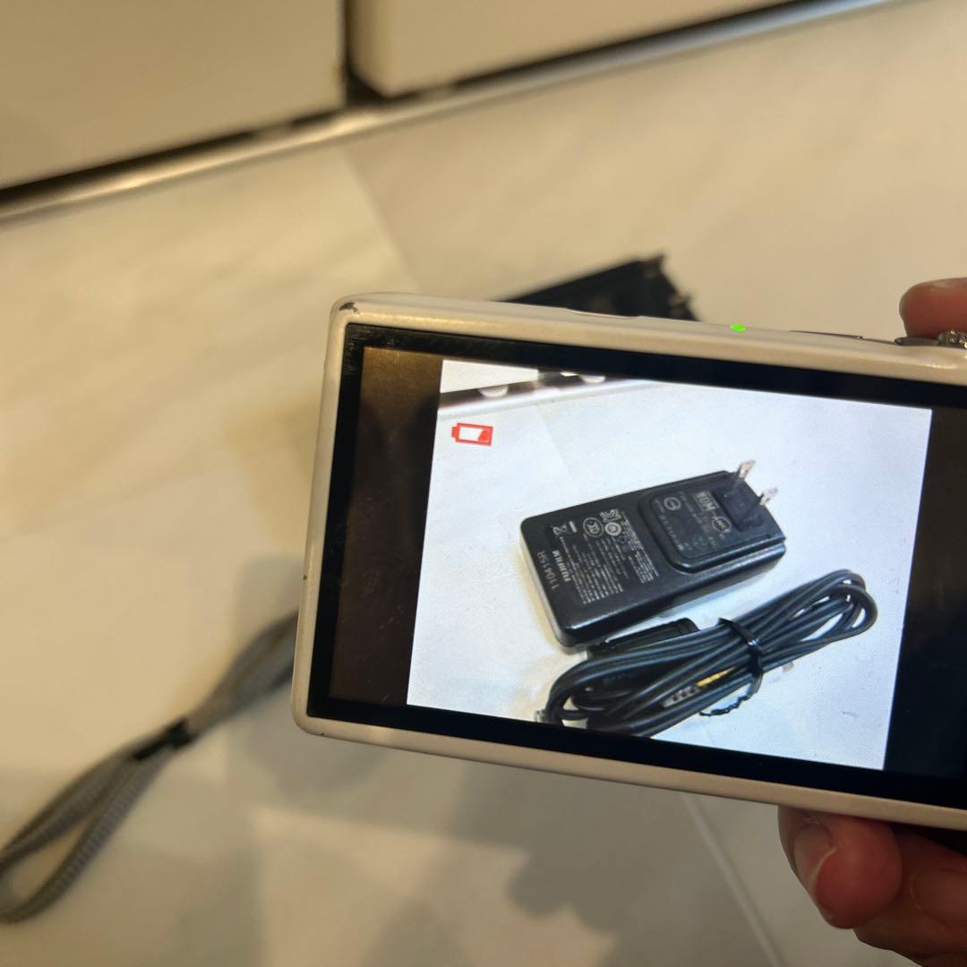 動作確認済 FUJIFILM FinePix Z コンパクトデジタルカメラ