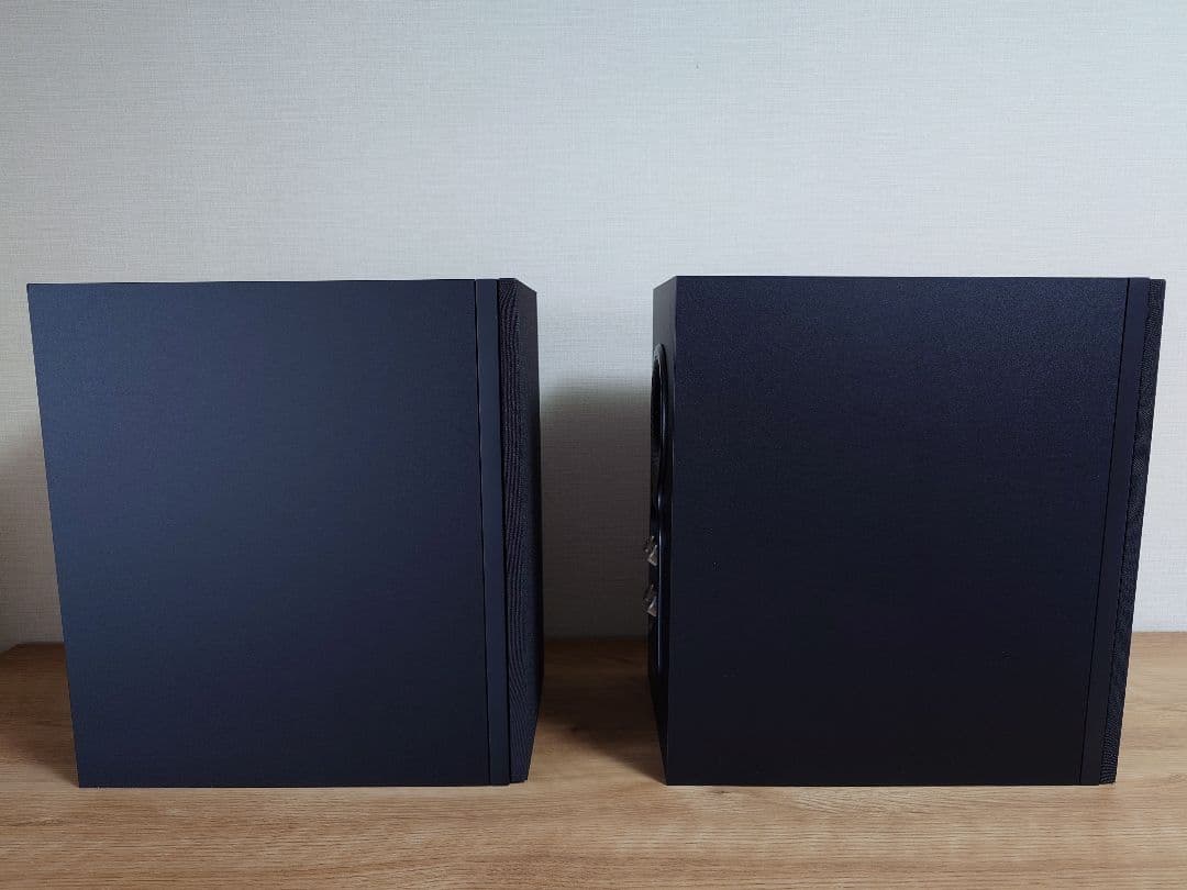 B&W 606 ブックシェルフスピーカー