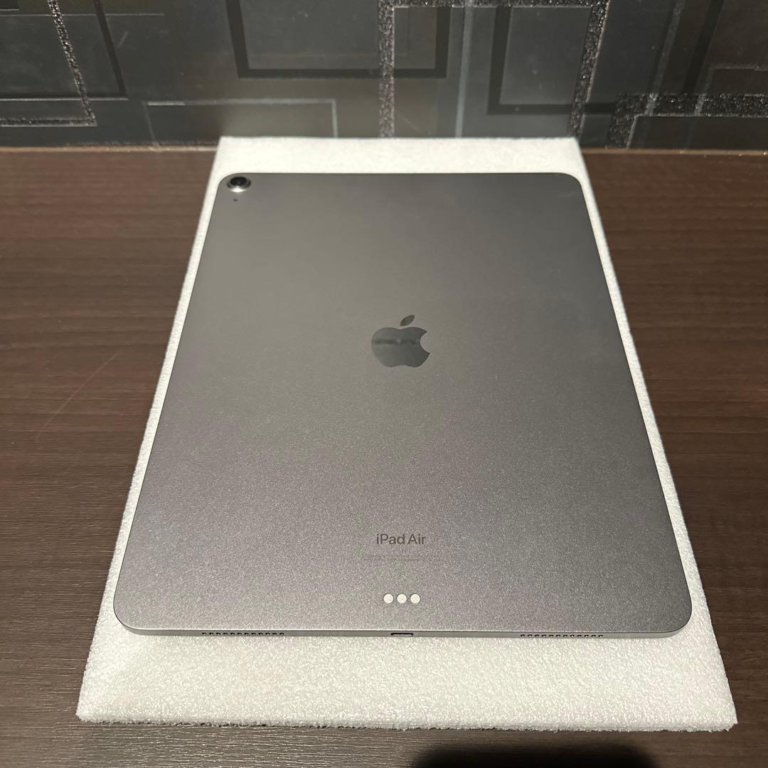 【美品】iPad Air 13インチ(M2)Wi-Fiモデル　128GB