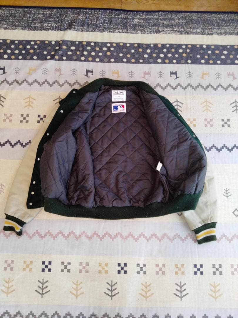 ビンテージデロングオークランドアスレチックス両面ワッペン付き袖革スタジャン46