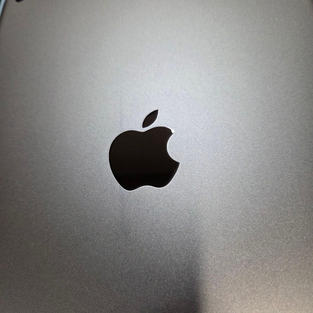 【iPad 第8世代】128GB ゴールド Wi-Fiモデル 10.2インチ