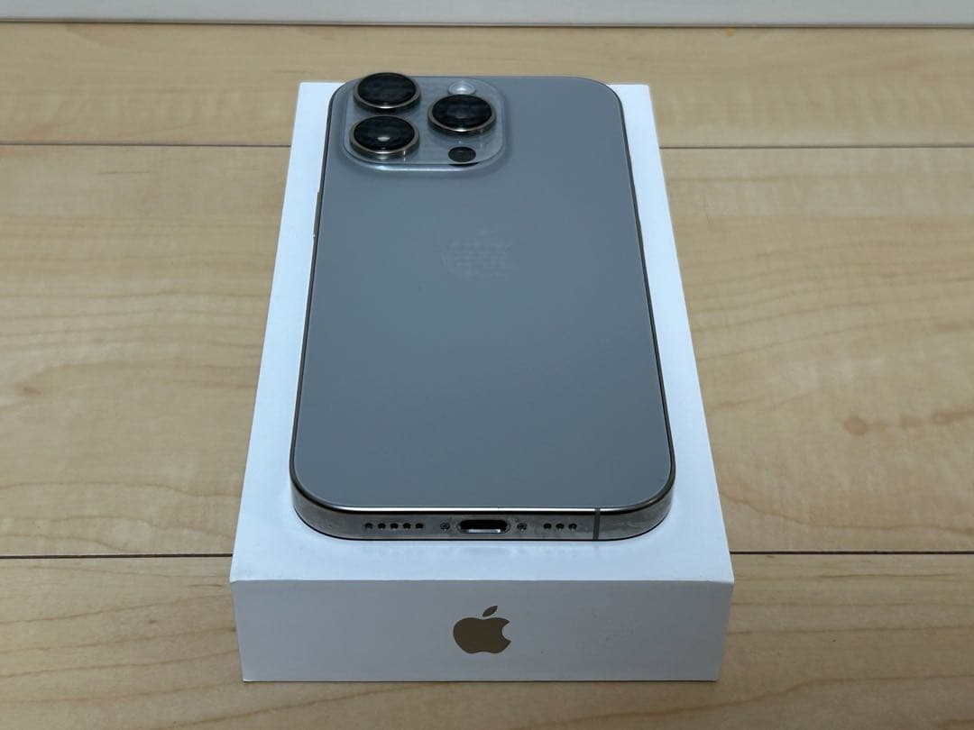iPhone16pro 512GB ナチュラルチタニウム SIMフリー