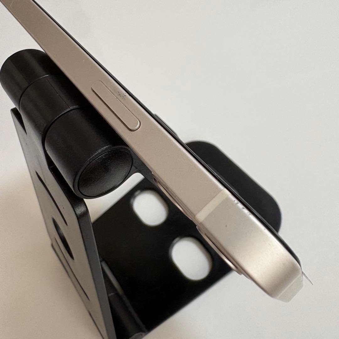 【上美品】iPhone 12 本体 128GB ホワイト SIMフリー