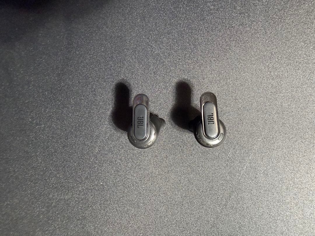 あつ様　JBL Tour Pro 3 ワイヤレスイヤホン