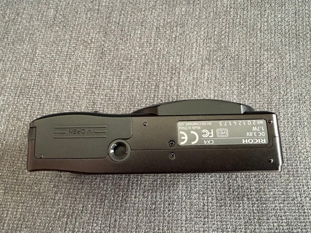 RICOH CX4 コンパクトデジタルカメラ