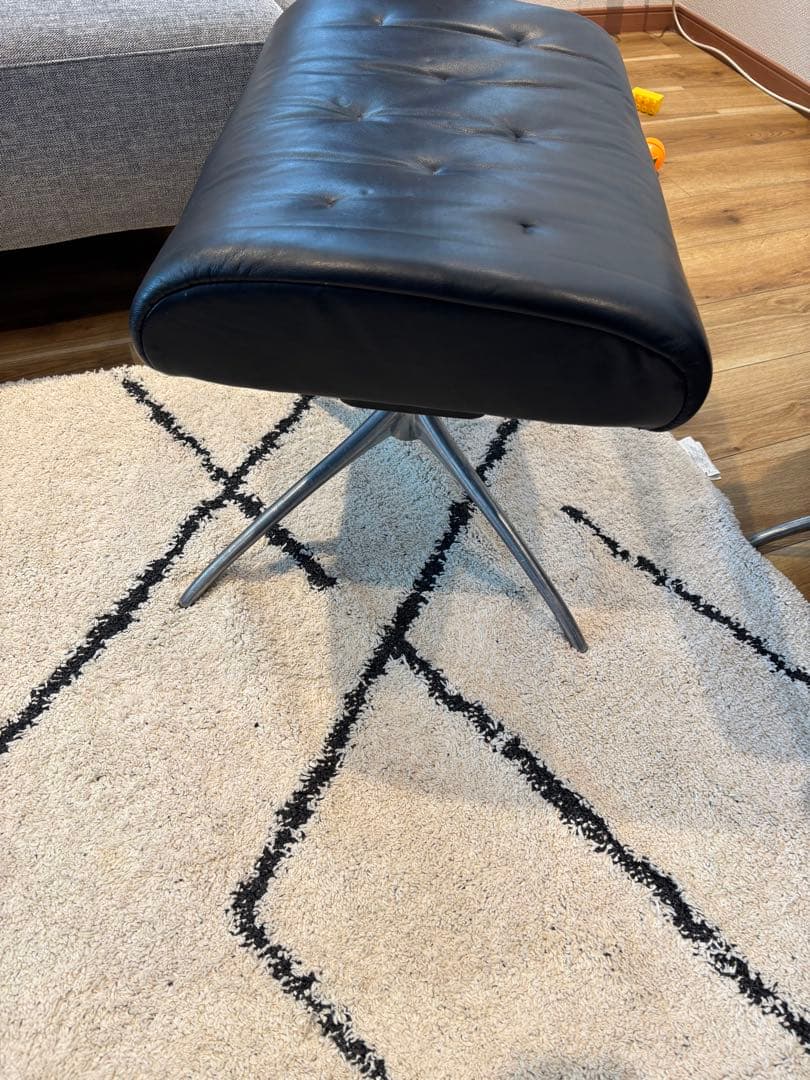 エコーネス　ストレスレスチェア　トーキョー　ブラック